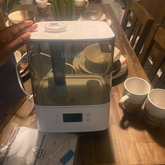 Levoit - Picture 2 of 3